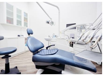 Rockford, IL Dentist License Defense Attorney